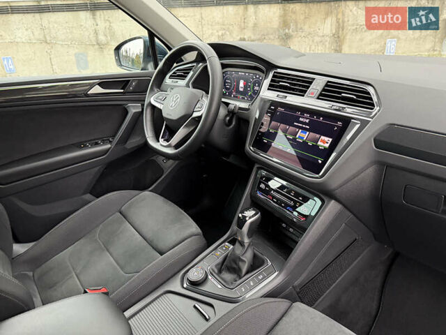 Синий Фольксваген Тигуан, объемом двигателя 2 л и пробегом 189 тыс. км за 31999 $, фото 83 на Automoto.ua
