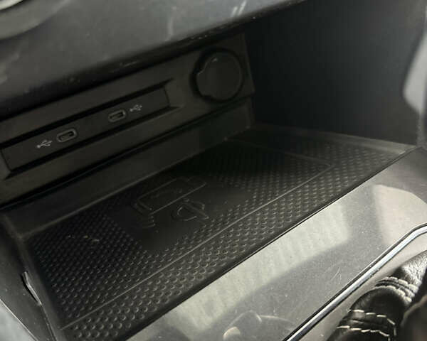 Синий Фольксваген Тигуан, объемом двигателя 0 л и пробегом 74 тыс. км за 22900 $, фото 21 на Automoto.ua