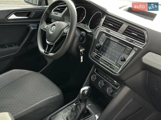 Синий Фольксваген Тигуан, объемом двигателя 1.98 л и пробегом 67 тыс. км за 19999 $, фото 33 на Automoto.ua