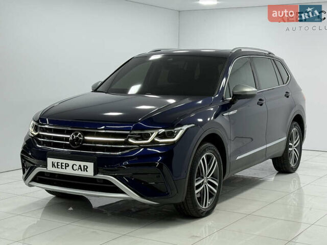 Синий Фольксваген Тигуан, объемом двигателя 2 л и пробегом 10 тыс. км за 35900 $, фото 5 на Automoto.ua