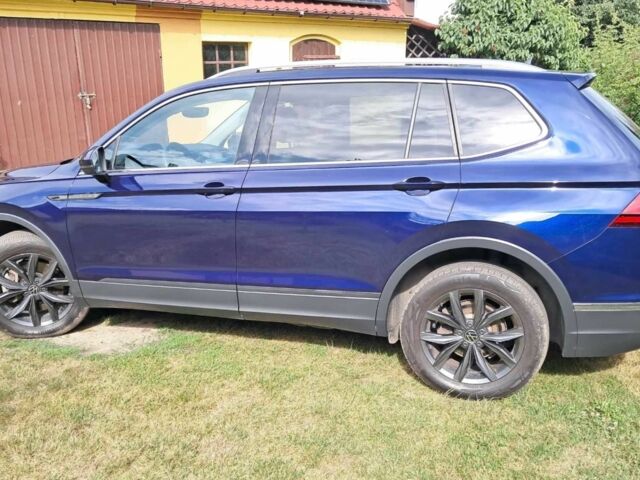 Синий Фольксваген Тигуан, объемом двигателя 2 л и пробегом 50 тыс. км за 19000 $, фото 4 на Automoto.ua