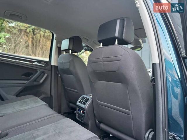 Синий Фольксваген Тигуан, объемом двигателя 2 л и пробегом 136 тыс. км за 33400 $, фото 24 на Automoto.ua