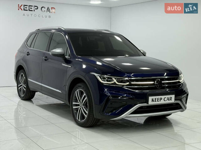 Синий Фольксваген Тигуан, объемом двигателя 2 л и пробегом 10 тыс. км за 35900 $, фото 4 на Automoto.ua