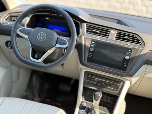 Синій Фольксваген Тігуан, об'ємом двигуна 2 л та пробігом 57 тис. км за 27500 $, фото 18 на Automoto.ua