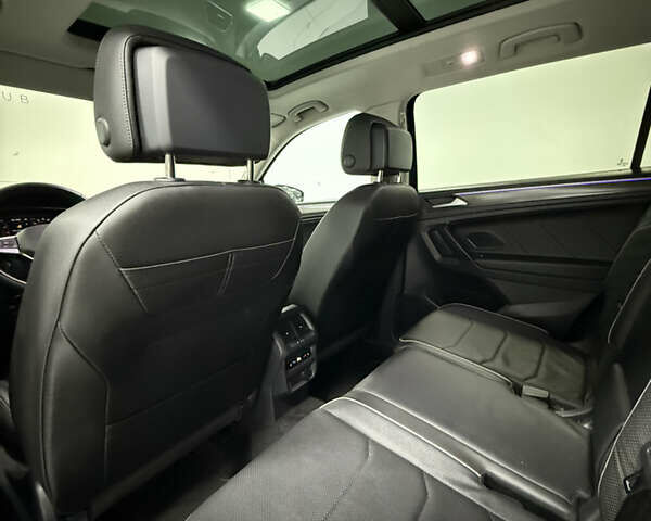 Синий Фольксваген Тигуан, объемом двигателя 2 л и пробегом 10 тыс. км за 35900 $, фото 34 на Automoto.ua