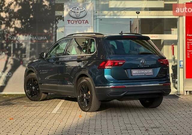 Синий Фольксваген Тигуан, объемом двигателя 1.97 л и пробегом 21 тыс. км за 33722 $, фото 1 на Automoto.ua