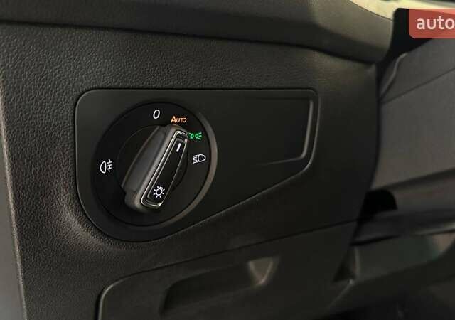 Синий Фольксваген Тигуан, объемом двигателя 1.97 л и пробегом 21 тыс. км за 33722 $, фото 24 на Automoto.ua