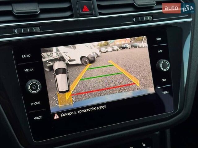 Синий Фольксваген Тигуан, объемом двигателя 2 л и пробегом 136 тыс. км за 33400 $, фото 21 на Automoto.ua