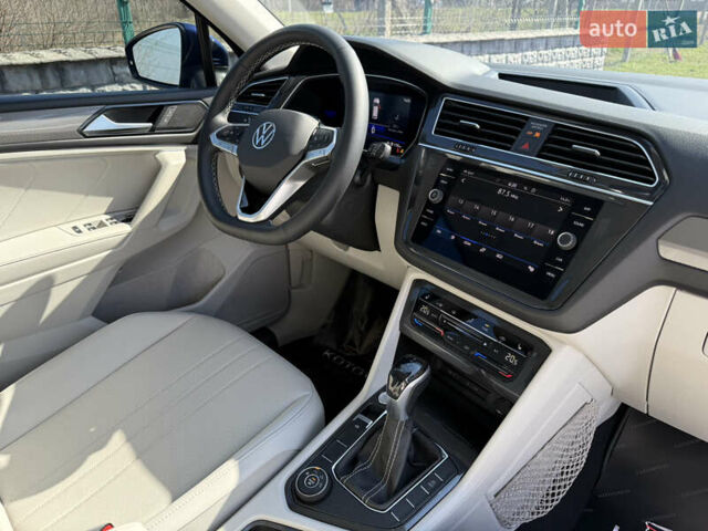 Синій Фольксваген Тігуан, об'ємом двигуна 2 л та пробігом 57 тис. км за 26800 $, фото 12 на Automoto.ua