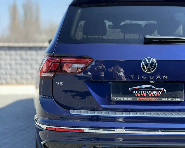 Синій Фольксваген Тігуан, об'ємом двигуна 2 л та пробігом 57 тис. км за 26800 $, фото 32 на Automoto.ua