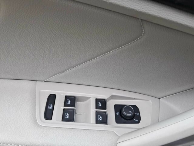 Синий Фольксваген Тигуан, объемом двигателя 2 л и пробегом 50 тыс. км за 19000 $, фото 20 на Automoto.ua