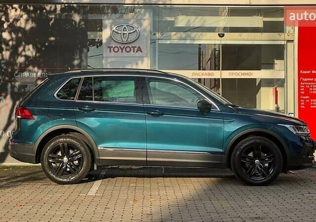 Синий Фольксваген Тигуан, объемом двигателя 1.97 л и пробегом 21 тыс. км за 33722 $, фото 15 на Automoto.ua