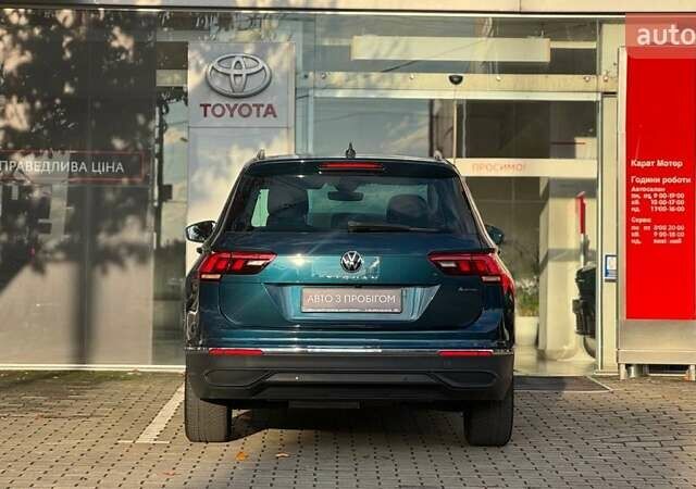 Синий Фольксваген Тигуан, объемом двигателя 1.97 л и пробегом 21 тыс. км за 33722 $, фото 3 на Automoto.ua