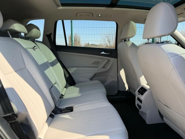 Синій Фольксваген Тігуан, об'ємом двигуна 2 л та пробігом 57 тис. км за 27500 $, фото 9 на Automoto.ua