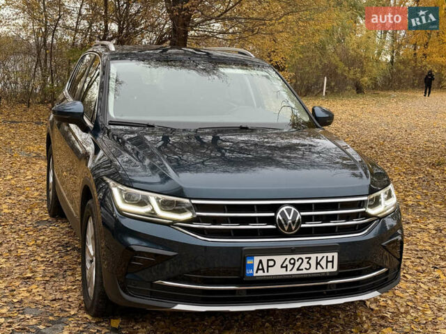 Синій Фольксваген Тігуан, об'ємом двигуна 1.97 л та пробігом 48 тис. км за 38200 $, фото 12 на Automoto.ua