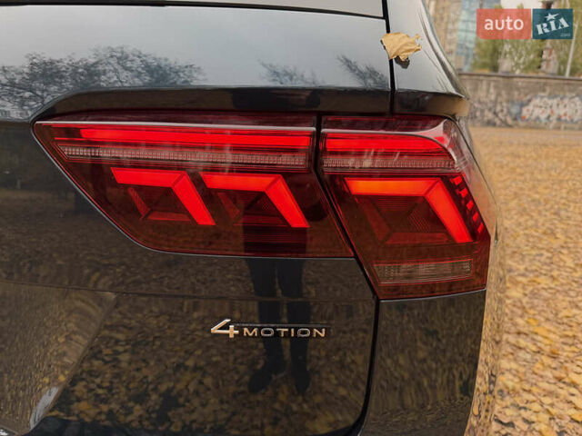 Синій Фольксваген Тігуан, об'ємом двигуна 1.97 л та пробігом 48 тис. км за 38200 $, фото 10 на Automoto.ua