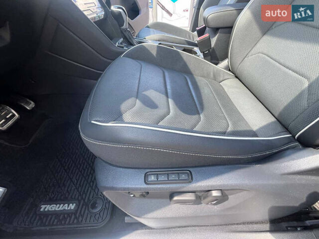 Синий Фольксваген Тигуан, объемом двигателя 1.97 л и пробегом 7 тыс. км за 39500 $, фото 17 на Automoto.ua
