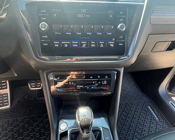 Синий Фольксваген Тигуан, объемом двигателя 1.97 л и пробегом 7 тыс. км за 39500 $, фото 18 на Automoto.ua