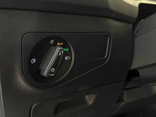 Зеленый Фольксваген Тигуан, объемом двигателя 2 л и пробегом 21 тыс. км за 32938 $, фото 19 на Automoto.ua