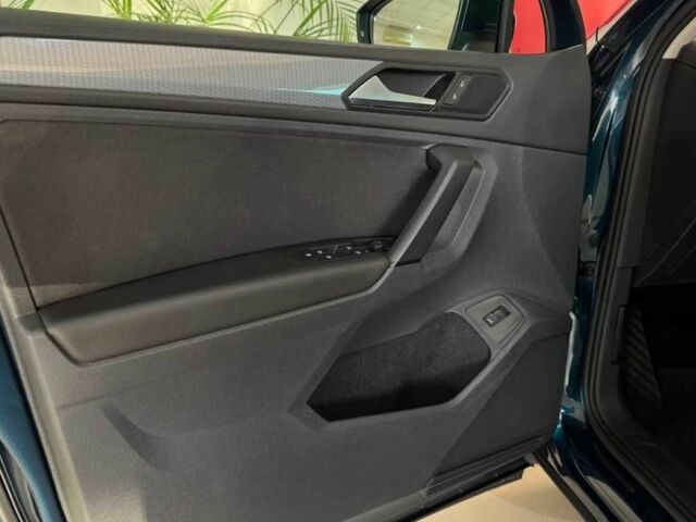 Зеленый Фольксваген Тигуан, объемом двигателя 2 л и пробегом 21 тыс. км за 32938 $, фото 17 на Automoto.ua