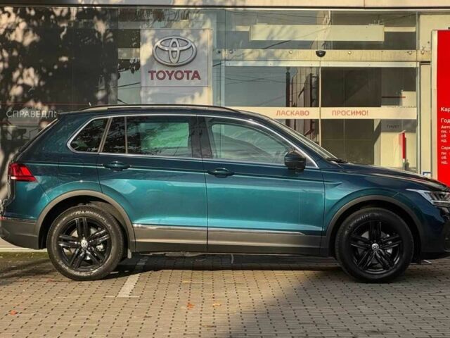 Зеленый Фольксваген Тигуан, объемом двигателя 2 л и пробегом 21 тыс. км за 32938 $, фото 7 на Automoto.ua