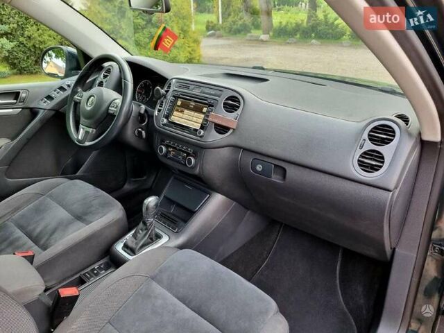 Зеленый Фольксваген Тигуан, объемом двигателя 1.97 л и пробегом 278 тыс. км за 13500 $, фото 18 на Automoto.ua