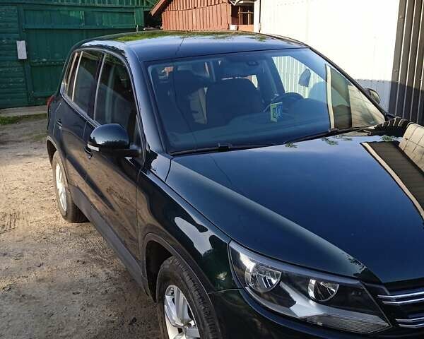 Зелений Фольксваген Тігуан, об'ємом двигуна 1.39 л та пробігом 170 тис. км за 12500 $, фото 2 на Automoto.ua