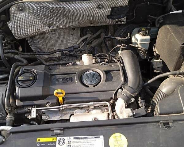 Зелений Фольксваген Тігуан, об'ємом двигуна 1.39 л та пробігом 170 тис. км за 12500 $, фото 15 на Automoto.ua