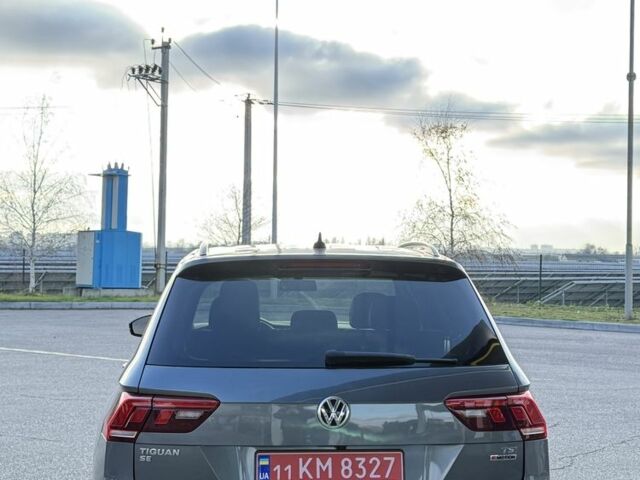 Зеленый Фольксваген Тигуан, объемом двигателя 0 л и пробегом 240 тыс. км за 14999 $, фото 3 на Automoto.ua