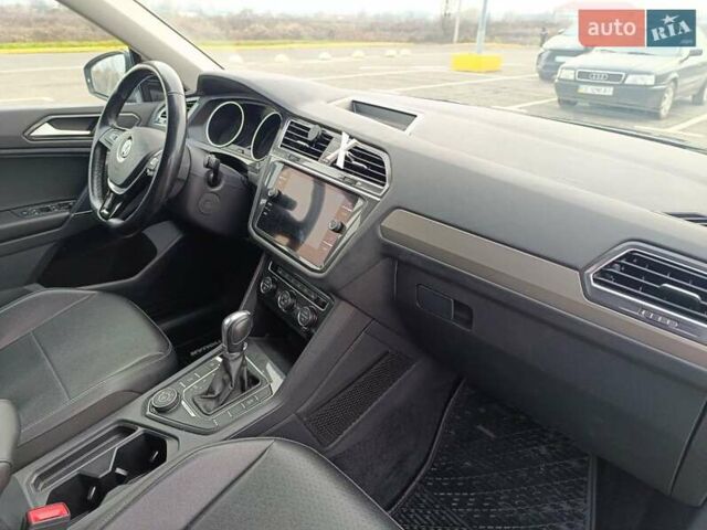 Зеленый Фольксваген Тигуан, объемом двигателя 2 л и пробегом 96 тыс. км за 19300 $, фото 10 на Automoto.ua