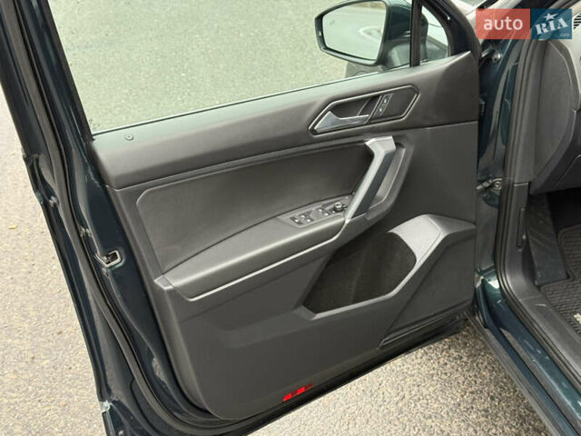 Зеленый Фольксваген Тигуан, объемом двигателя 1.98 л и пробегом 170 тыс. км за 18499 $, фото 14 на Automoto.ua