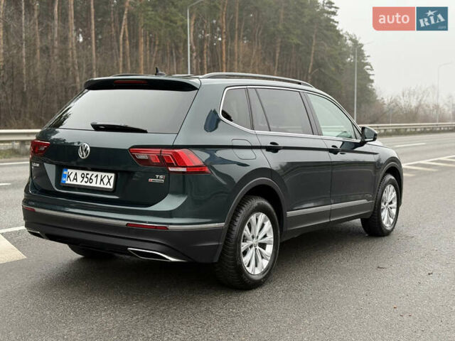 Зеленый Фольксваген Тигуан, объемом двигателя 1.98 л и пробегом 170 тыс. км за 18499 $, фото 3 на Automoto.ua