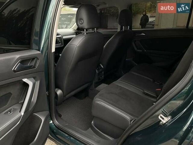 Зеленый Фольксваген Тигуан, объемом двигателя 1.98 л и пробегом 189 тыс. км за 17300 $, фото 6 на Automoto.ua