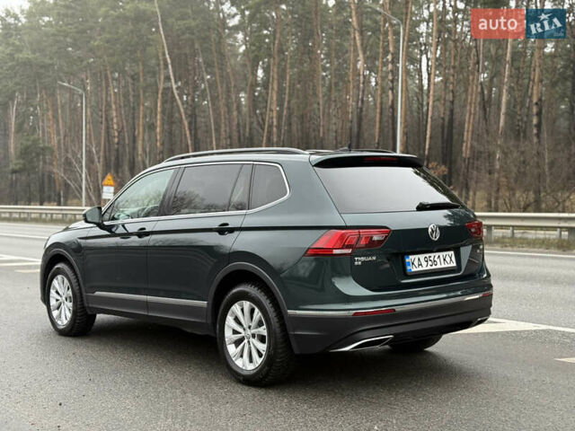 Зеленый Фольксваген Тигуан, объемом двигателя 1.98 л и пробегом 170 тыс. км за 18499 $, фото 2 на Automoto.ua