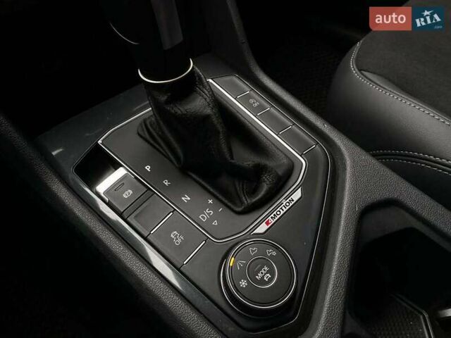 Зеленый Фольксваген Тигуан, объемом двигателя 1.98 л и пробегом 189 тыс. км за 17300 $, фото 9 на Automoto.ua