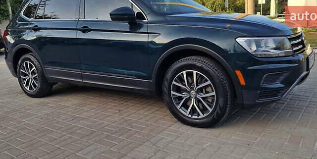 Зеленый Фольксваген Тигуан, объемом двигателя 1.98 л и пробегом 79 тыс. км за 16900 $, фото 6 на Automoto.ua