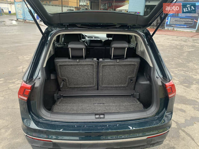 Зеленый Фольксваген Тигуан, объемом двигателя 1.98 л и пробегом 161 тыс. км за 21200 $, фото 3 на Automoto.ua