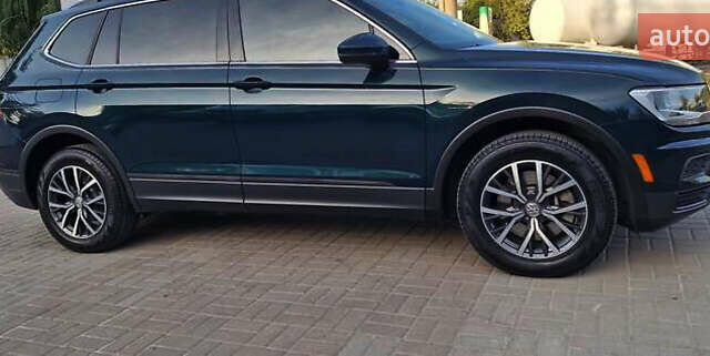 Зеленый Фольксваген Тигуан, объемом двигателя 1.98 л и пробегом 79 тыс. км за 16900 $, фото 4 на Automoto.ua