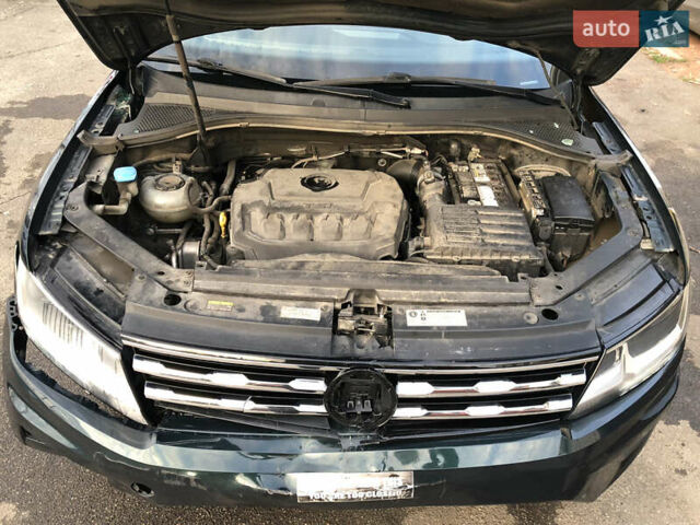 Зеленый Фольксваген Тигуан, объемом двигателя 0 л и пробегом 139 тыс. км за 12200 $, фото 68 на Automoto.ua