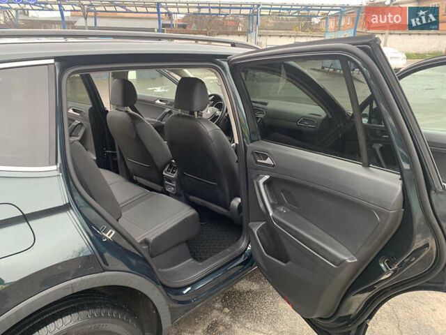 Зеленый Фольксваген Тигуан, объемом двигателя 1.98 л и пробегом 161 тыс. км за 21200 $, фото 43 на Automoto.ua