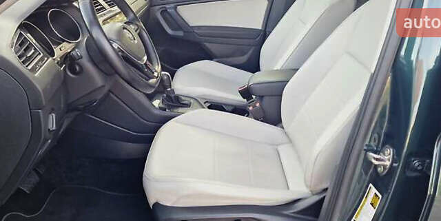 Зеленый Фольксваген Тигуан, объемом двигателя 1.98 л и пробегом 79 тыс. км за 16900 $, фото 16 на Automoto.ua