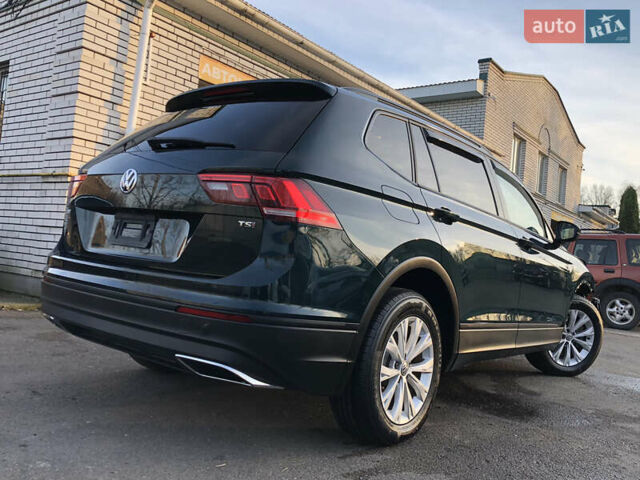 Зеленый Фольксваген Тигуан, объемом двигателя 0 л и пробегом 139 тыс. км за 12200 $, фото 1 на Automoto.ua