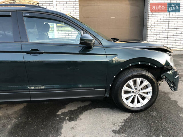 Зеленый Фольксваген Тигуан, объемом двигателя 0 л и пробегом 139 тыс. км за 12200 $, фото 41 на Automoto.ua