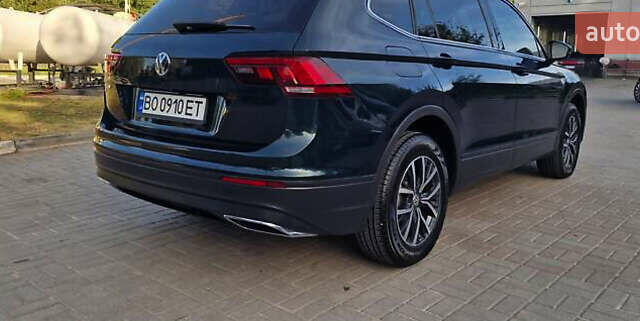 Зеленый Фольксваген Тигуан, объемом двигателя 1.98 л и пробегом 79 тыс. км за 16900 $, фото 10 на Automoto.ua