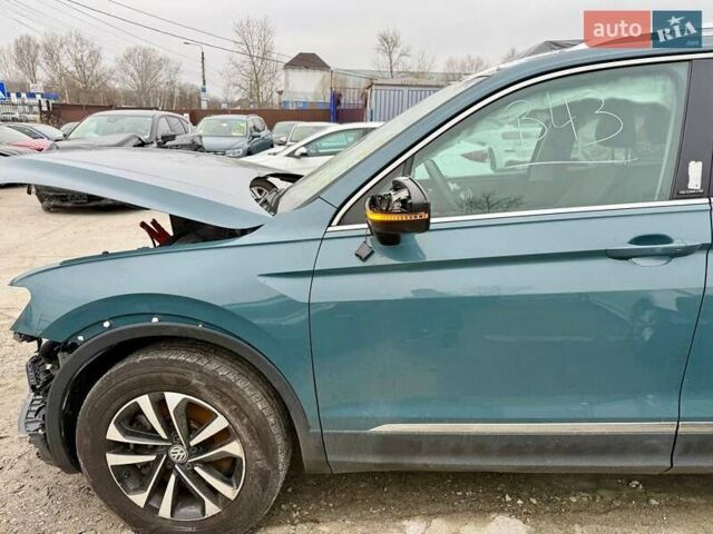 Зеленый Фольксваген Тигуан, объемом двигателя 2 л и пробегом 80 тыс. км за 13000 $, фото 22 на Automoto.ua