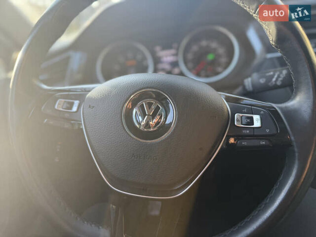 Зелений Фольксваген Тігуан, об'ємом двигуна 2 л та пробігом 52 тис. км за 26000 $, фото 11 на Automoto.ua