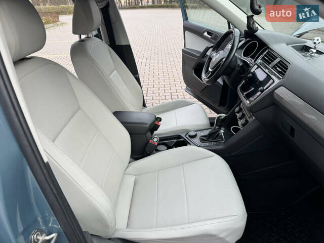 Зелений Фольксваген Тігуан, об'ємом двигуна 1.98 л та пробігом 80 тис. км за 21700 $, фото 37 на Automoto.ua