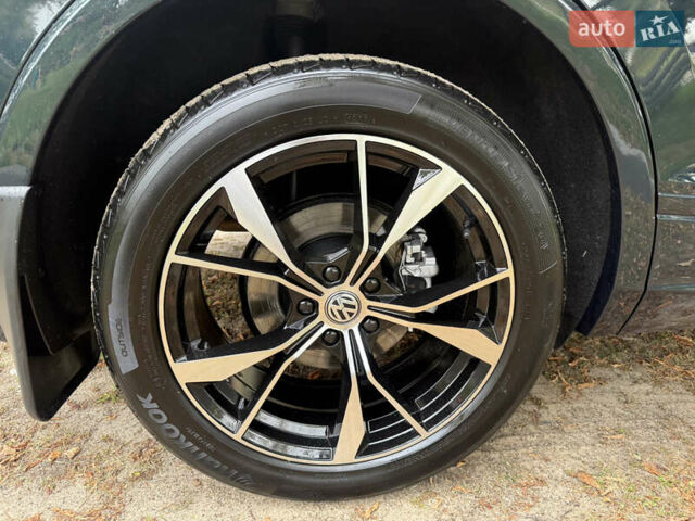 Зелений Фольксваген Тігуан, об'ємом двигуна 2 л та пробігом 170 тис. км за 19900 $, фото 36 на Automoto.ua