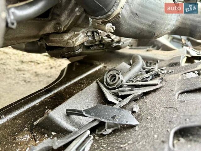 Зеленый Фольксваген Тигуан, объемом двигателя 2 л и пробегом 80 тыс. км за 13000 $, фото 11 на Automoto.ua