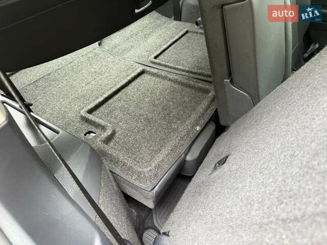 Зелений Фольксваген Тігуан, об'ємом двигуна 2 л та пробігом 170 тис. км за 19900 $, фото 22 на Automoto.ua